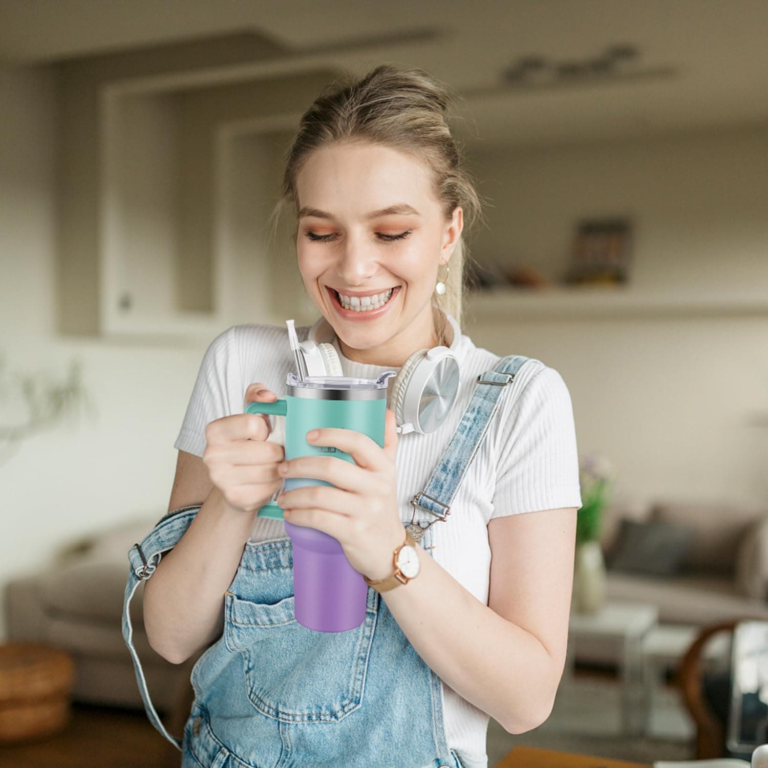 40 oz Tumbler with Handle and Straw Lid thumbnail 2